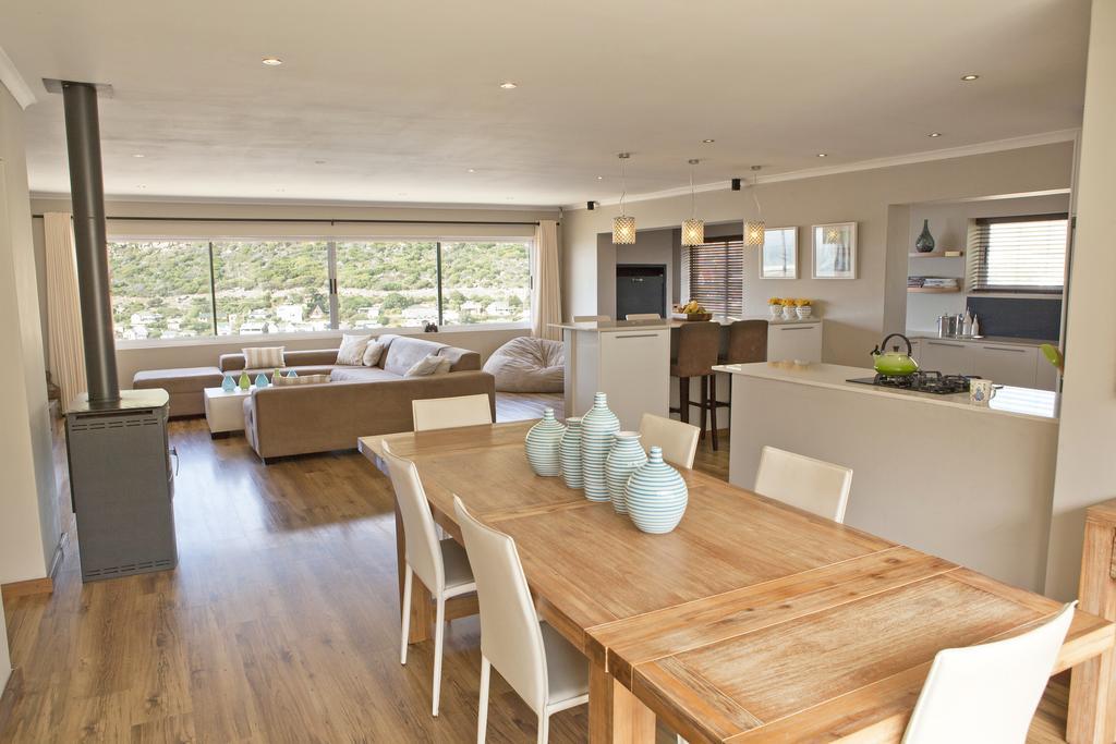 Whale Bay Villa Vishoek Kamer foto